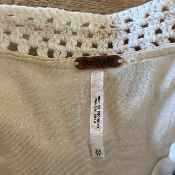 Free People Crochet Trim Bomber Jacket Size XS Cream Zip Boho Cottagecore Flaw - Picture 5 of 8